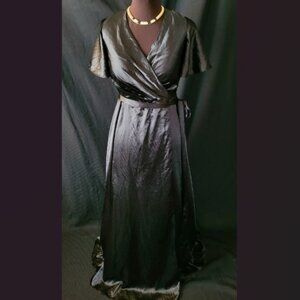 NWT Size M-XL Classically Elegant Satin Wrap Dress